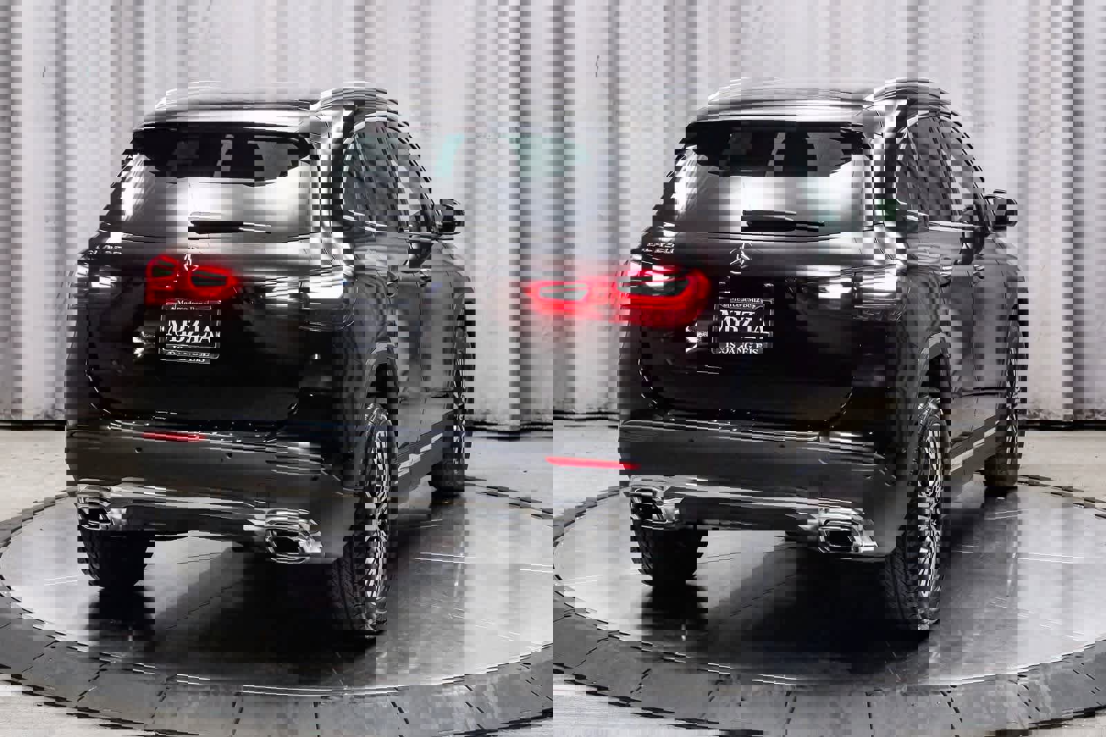 Used 2025 Mercedes-Benz GLA 250 image 4