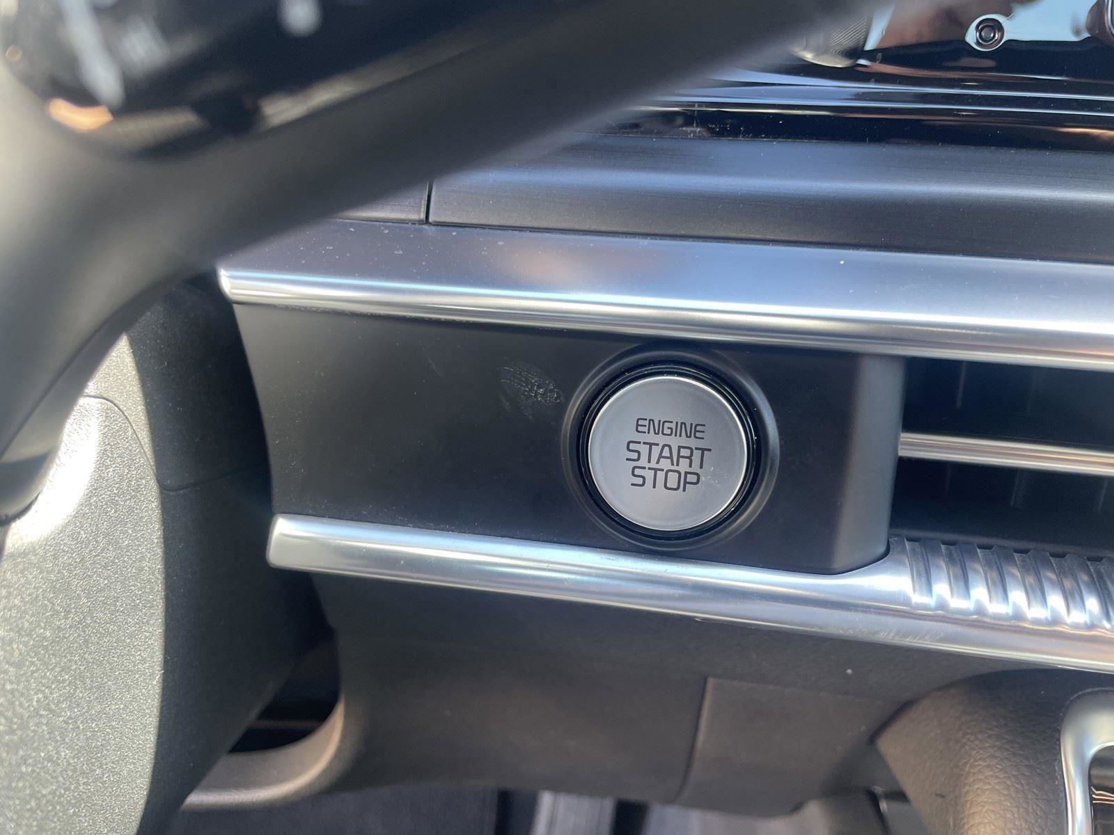 Used 2024 Kia K5 GT w/ GT1 Package image 16