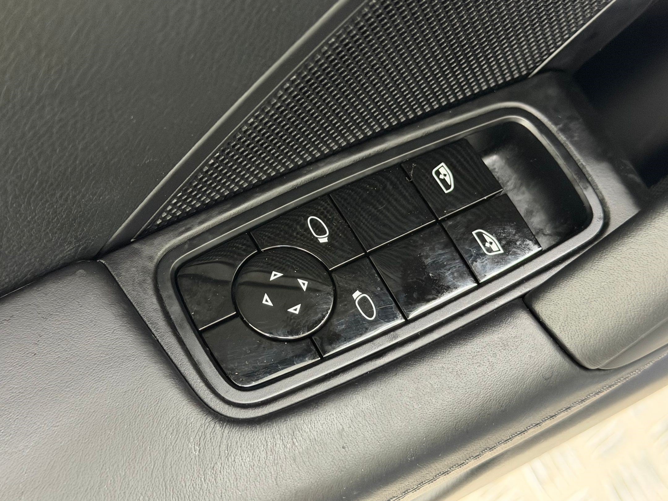 Certified 2020 Porsche 911 Carrera RWD image 13