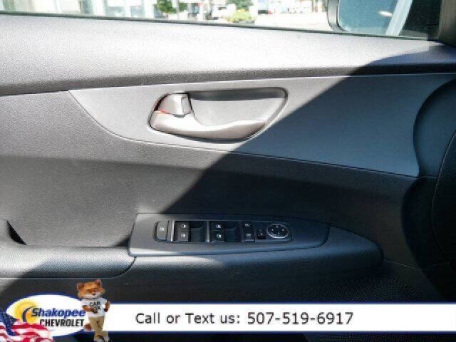 Used 2021 Kia Forte LXS image 17