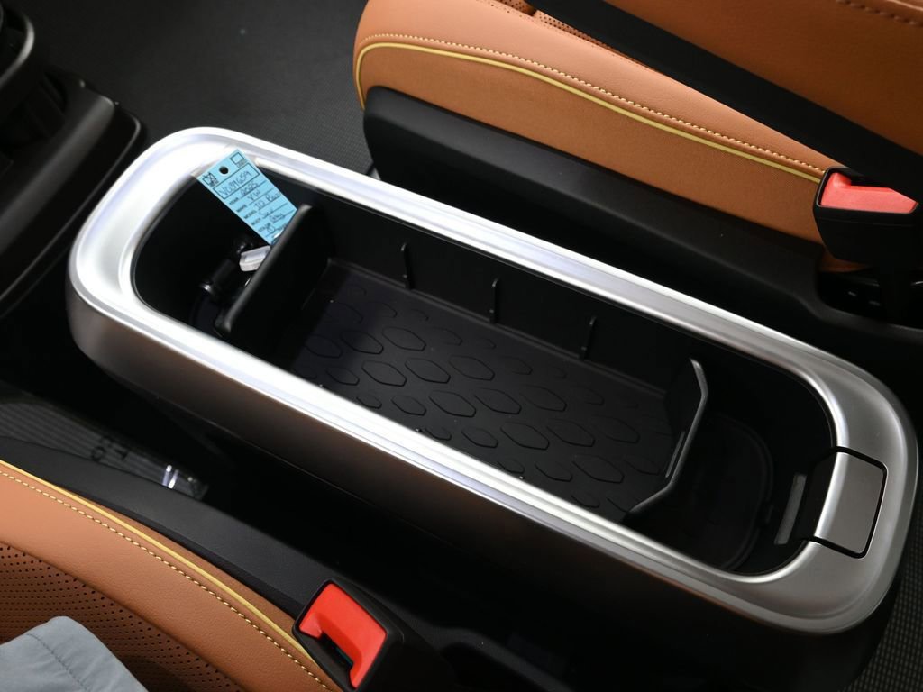 New 2025 Volkswagen ID. Buzz Pro S Plus image 25