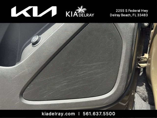 Used 2024 Chevrolet Equinox LT w/ LPO, Cargo Package FWD image 17