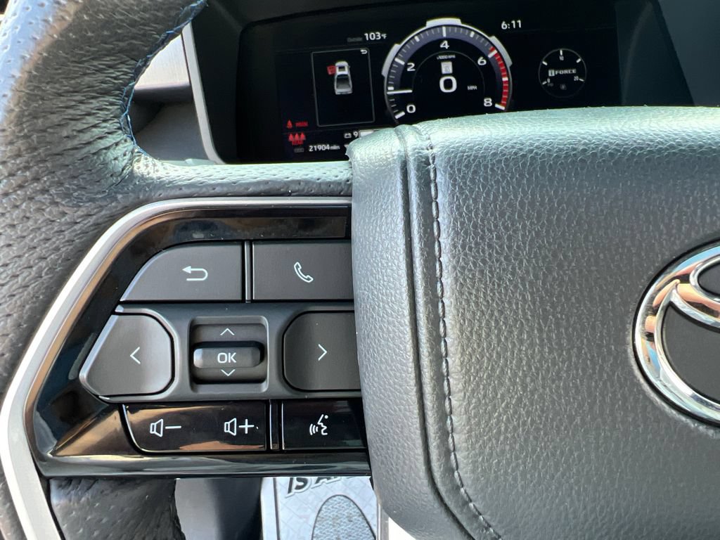 Used 2025 Toyota Tundra Platinum AWD/4WD image 26