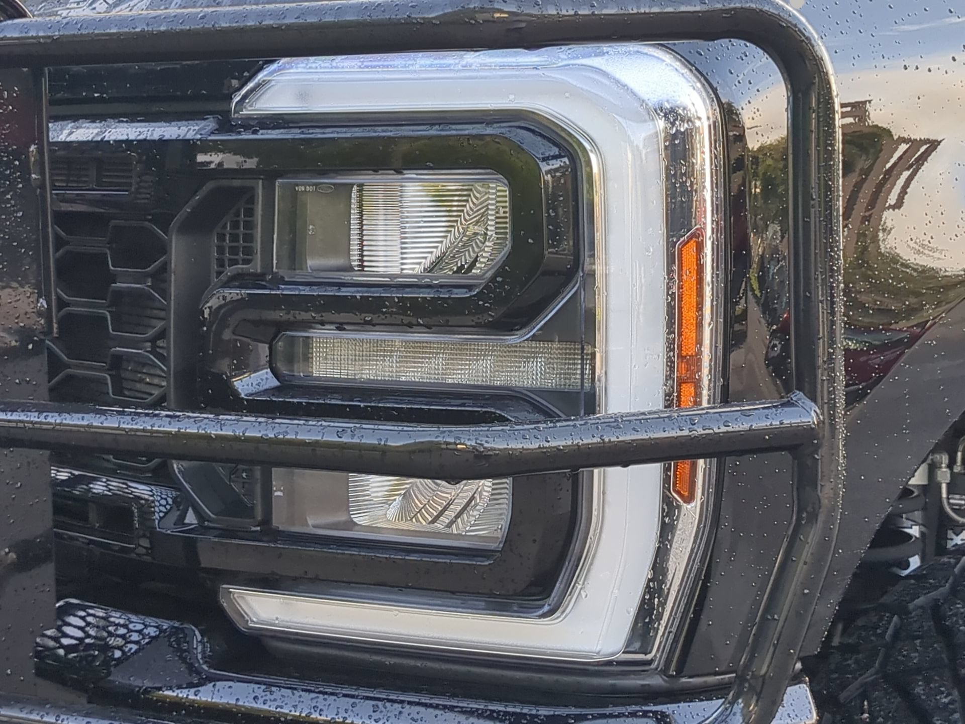 Used 2025 Ford F250 Lariat w/ Black Appearance Package AWD/4WD image 44