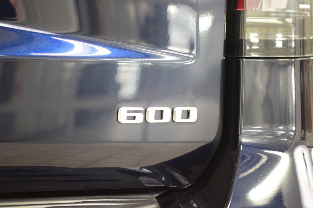 Used 2024 Cadillac Escalade Premium Luxury Platinum image 22