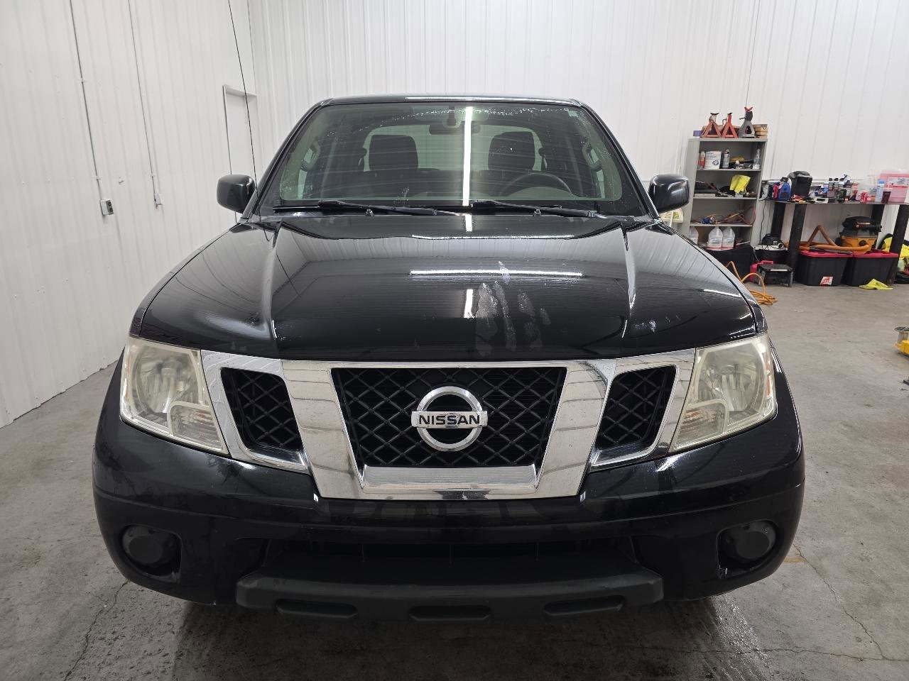 Used 2012 Nissan Frontier SV image 20