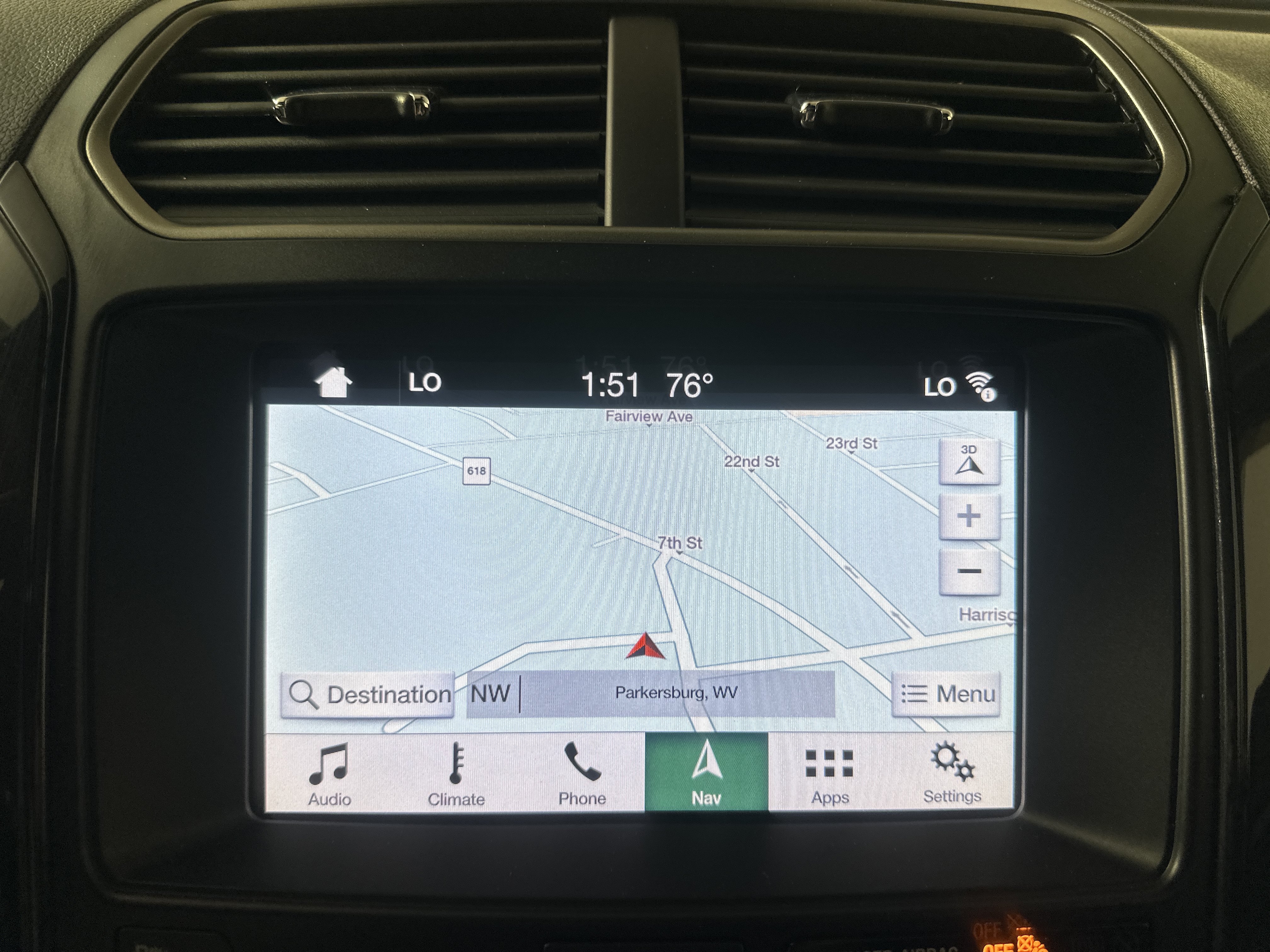 Used 2019 Ford Explorer XLT w/ Equipment Group 202A AWD/4WD image 17