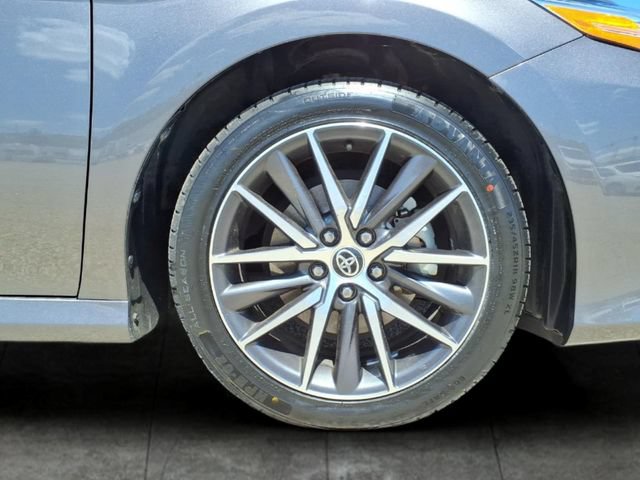 Used 2023 Toyota Camry XLE FWD image 9