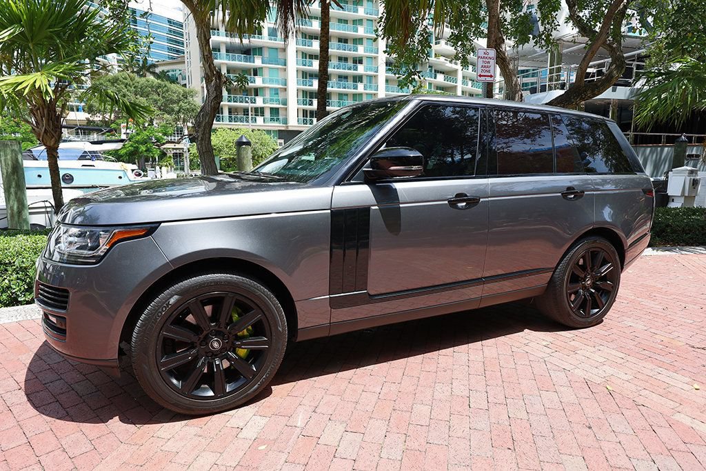 Used 2017 Land Rover Range Rover Supercharged AWD/4WD image 16