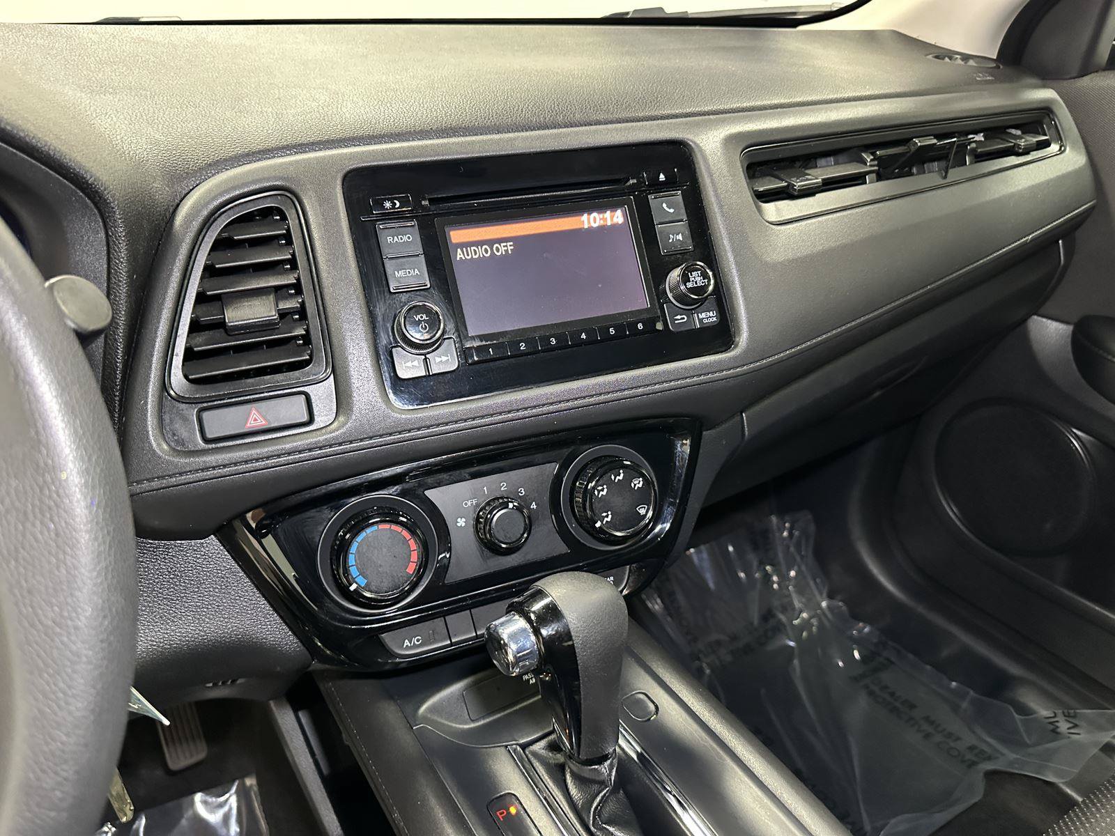 Certified 2022 Honda HR-V LX image 27