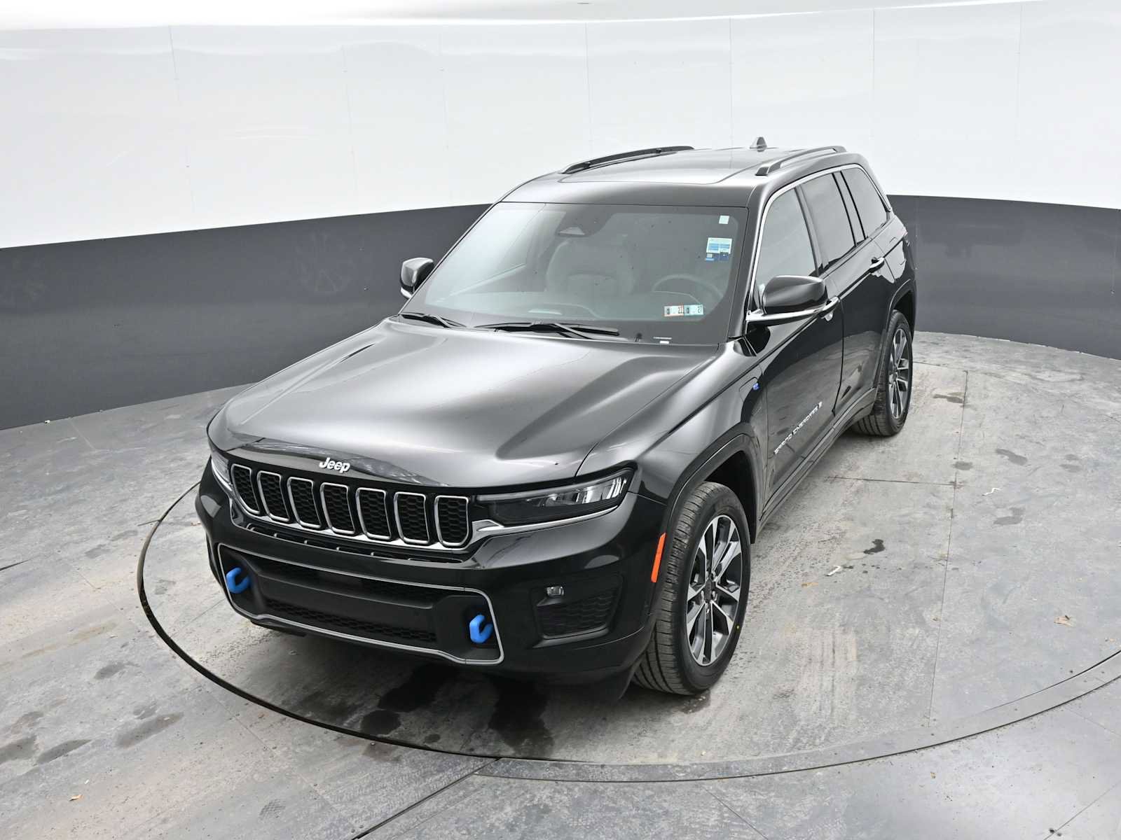 Used 2023 Jeep Grand Cherokee Overland image 29