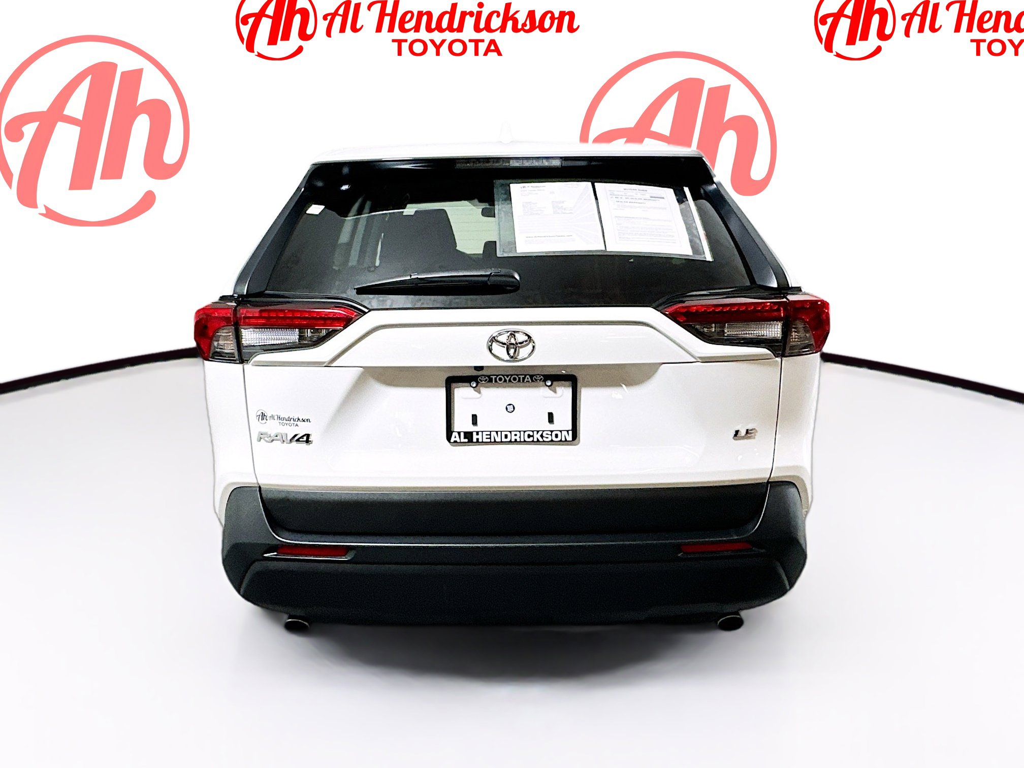 Used 2025 Toyota RAV4 LE image 4