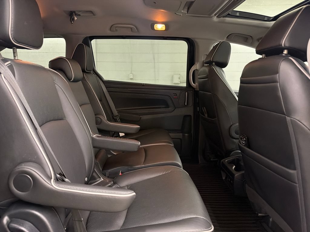 Used 2024 Honda Odyssey Elite image 29