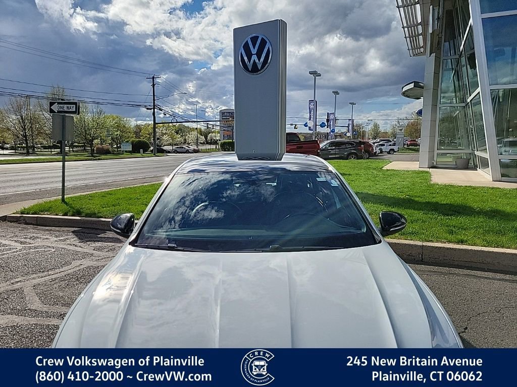 Certified 2021 Volkswagen Jetta GLI Autobahn w/ GLI Autobahn Black Package image 23