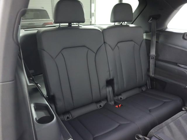 Certified 2025 Audi Q7 3.0T Prestige w/ Prestige Package image 24