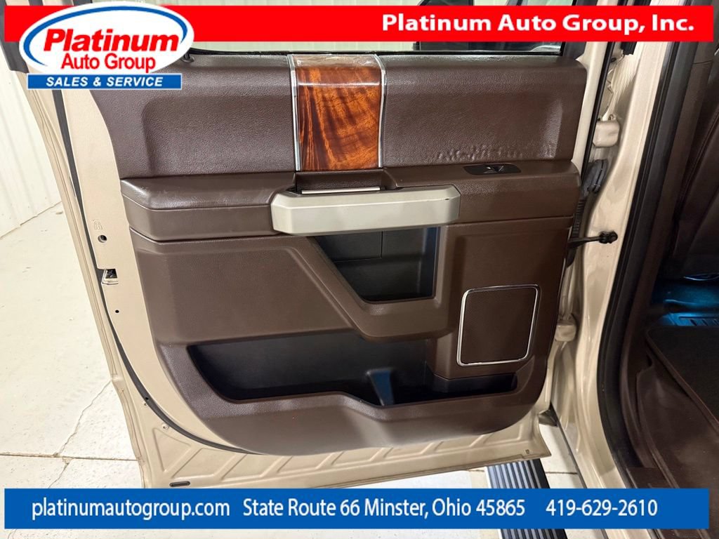 Used 2018 Ford F150 King Ranch w/ Equipment Group 601A Luxury AWD/4WD image 32