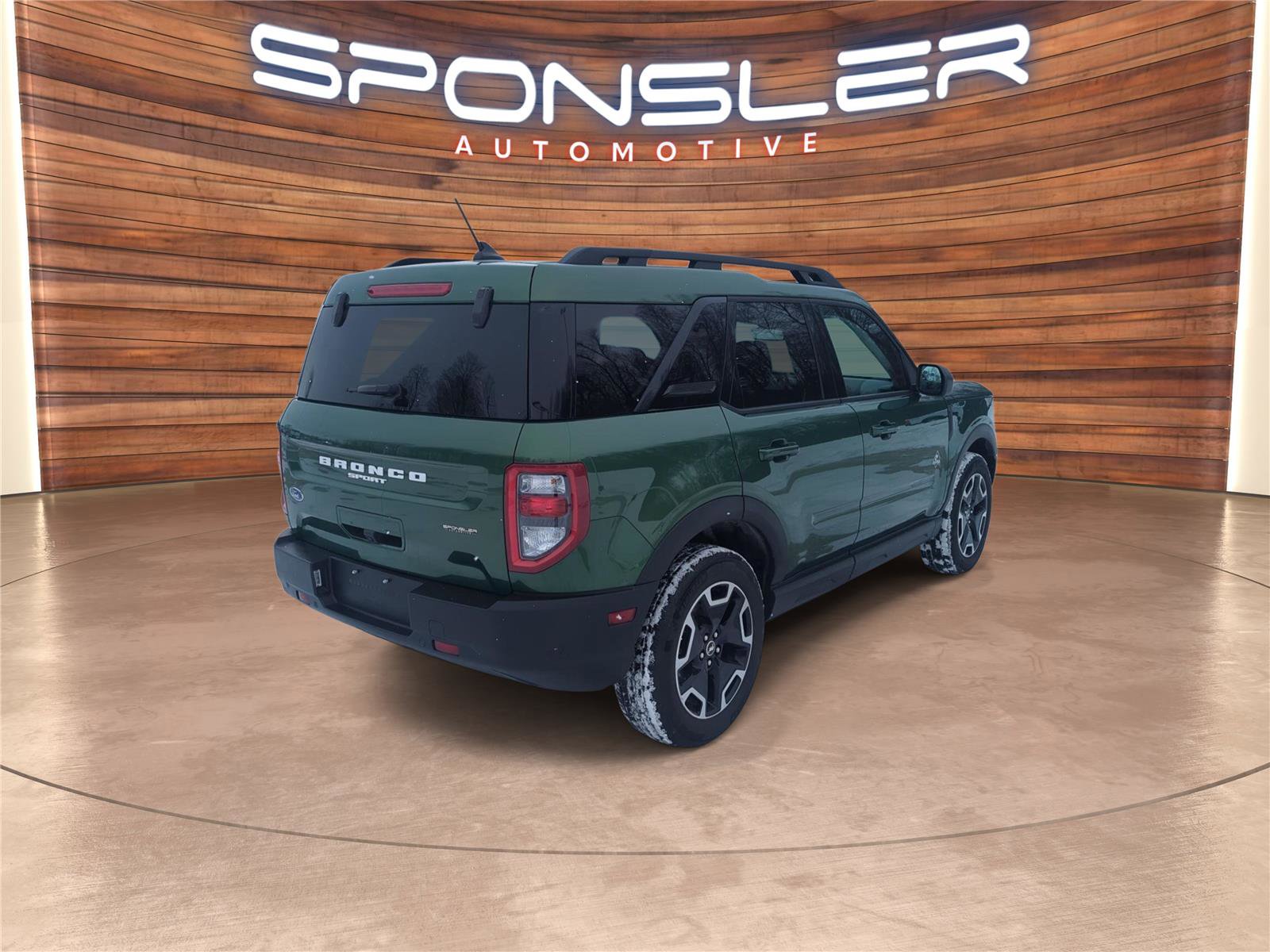 Used 2023 Ford Bronco Sport Outer Banks image 5