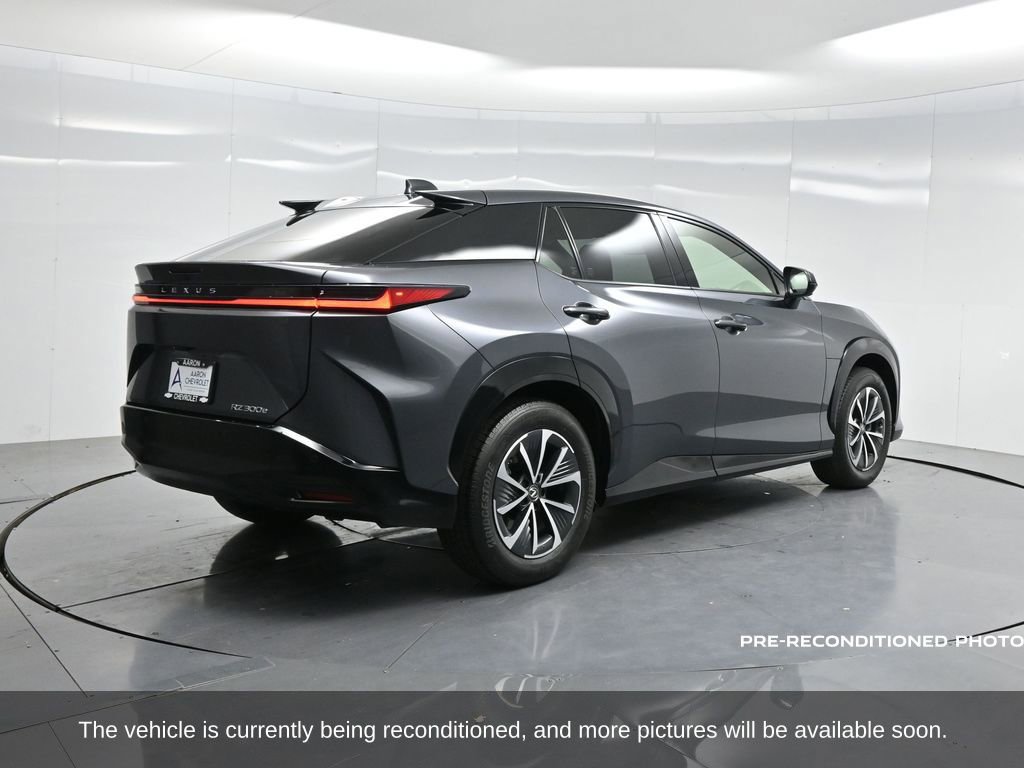Used 2024 Lexus RZ 300e Premium image 40