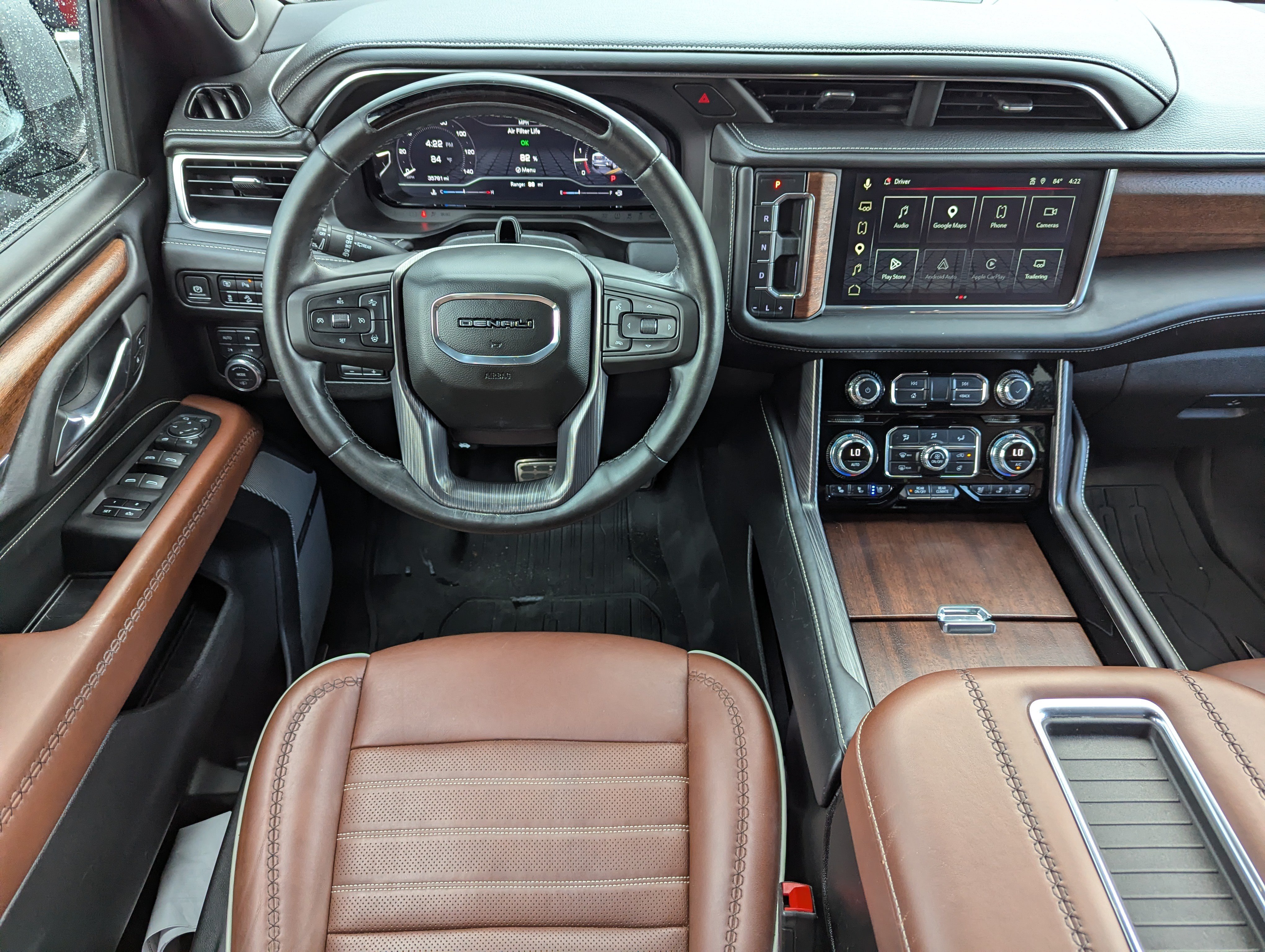 Certified 2023 GMC Yukon Denali Ultimate w/ LPO, Floor Liner Package AWD/4WD image 14