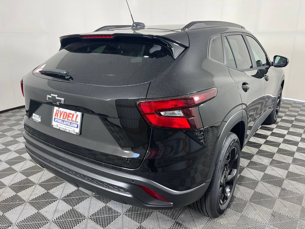 New 2026 Chevrolet Trax LT w/ Driver Confidence Package FWD image 6