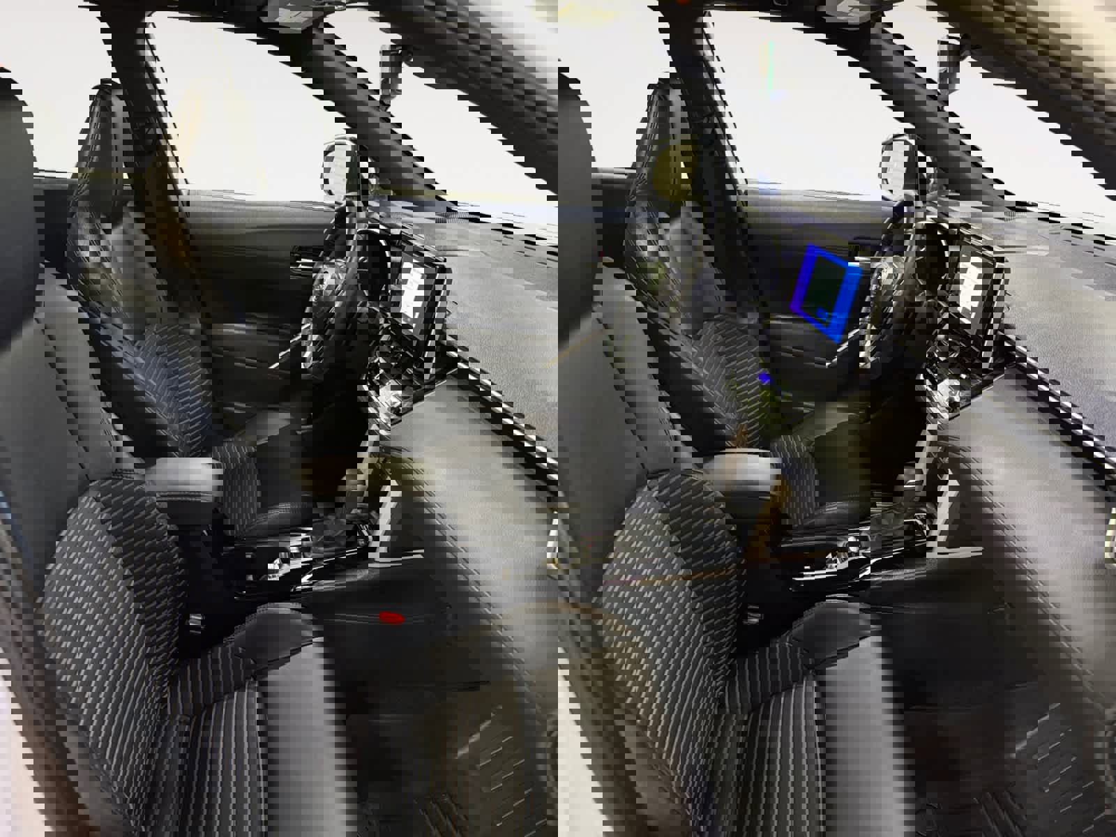 Used 2024 Toyota Corolla Cross XSE image 19