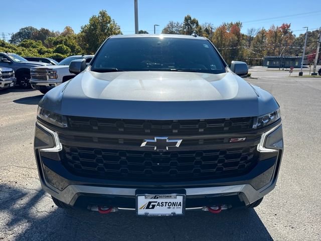 Used 2024 Chevrolet Suburban Z71 w/ Luxury Package image 8