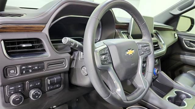 Used 2023 Chevrolet Tahoe Premier w/ Max Trailering Package AWD/4WD image 10