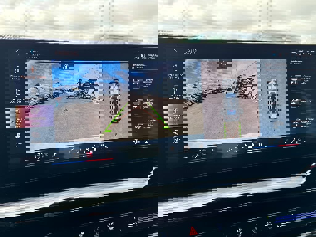 Used 2026 BMW 530i xDrive image 29