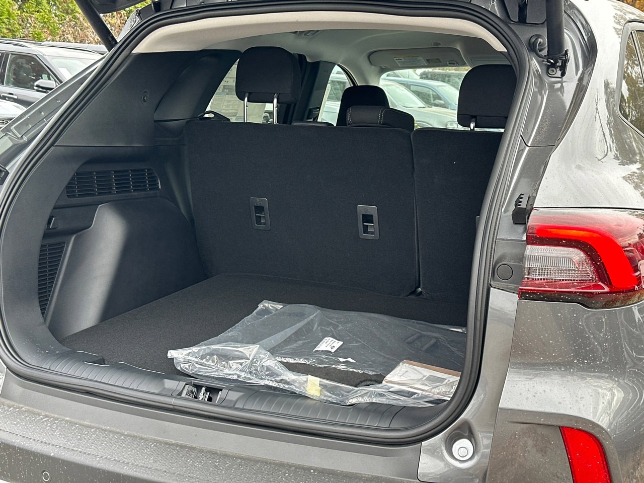 New 2026 Ford Escape Active w/ Tech Pack #1 image 9