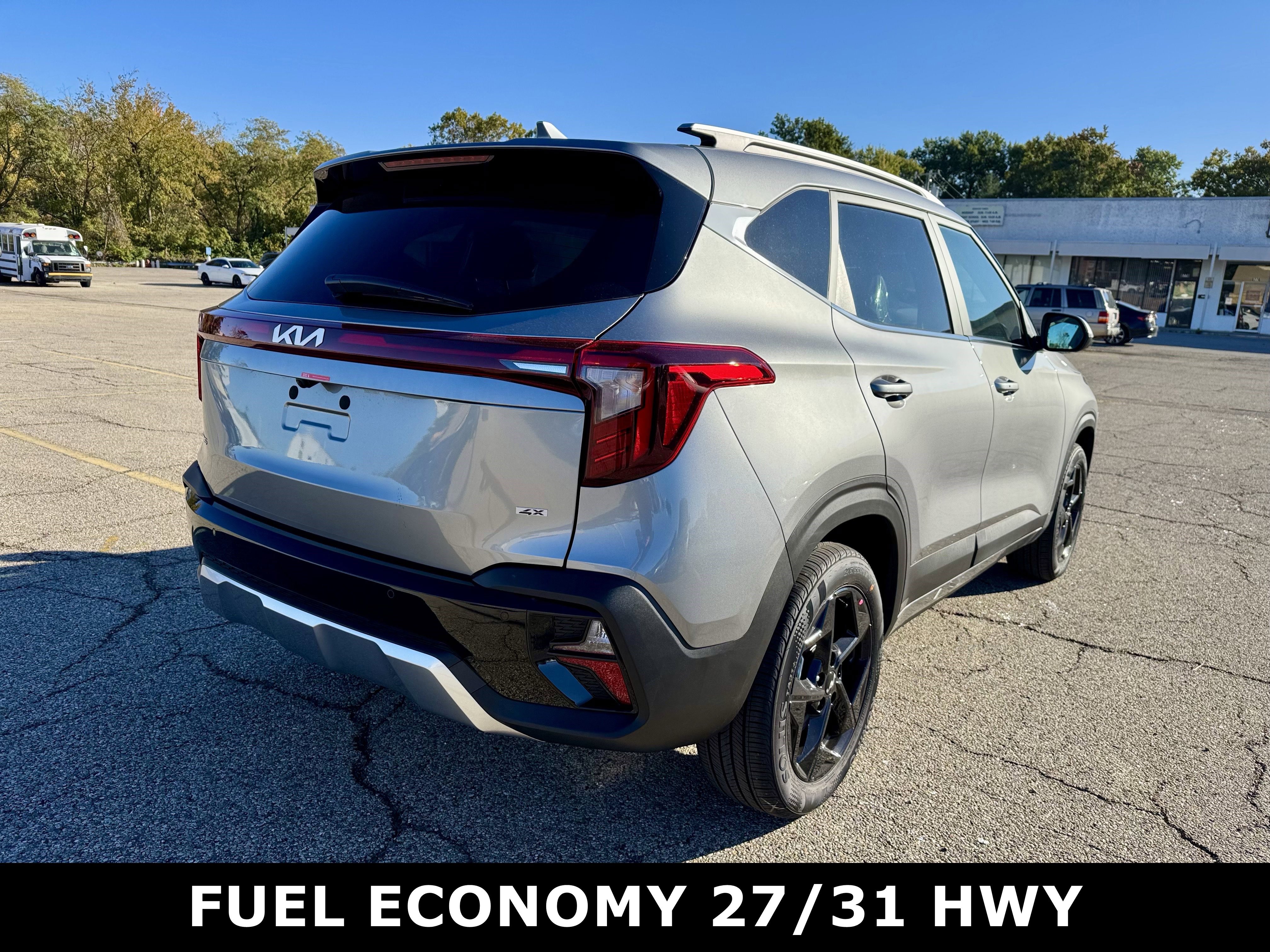 New 2026 Kia Seltos EX image 3