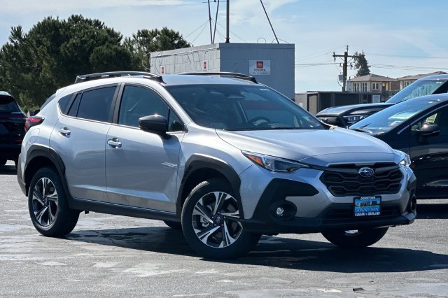 Used 2026 Subaru Crosstrek 2.5i Premium AWD/4WD image 2