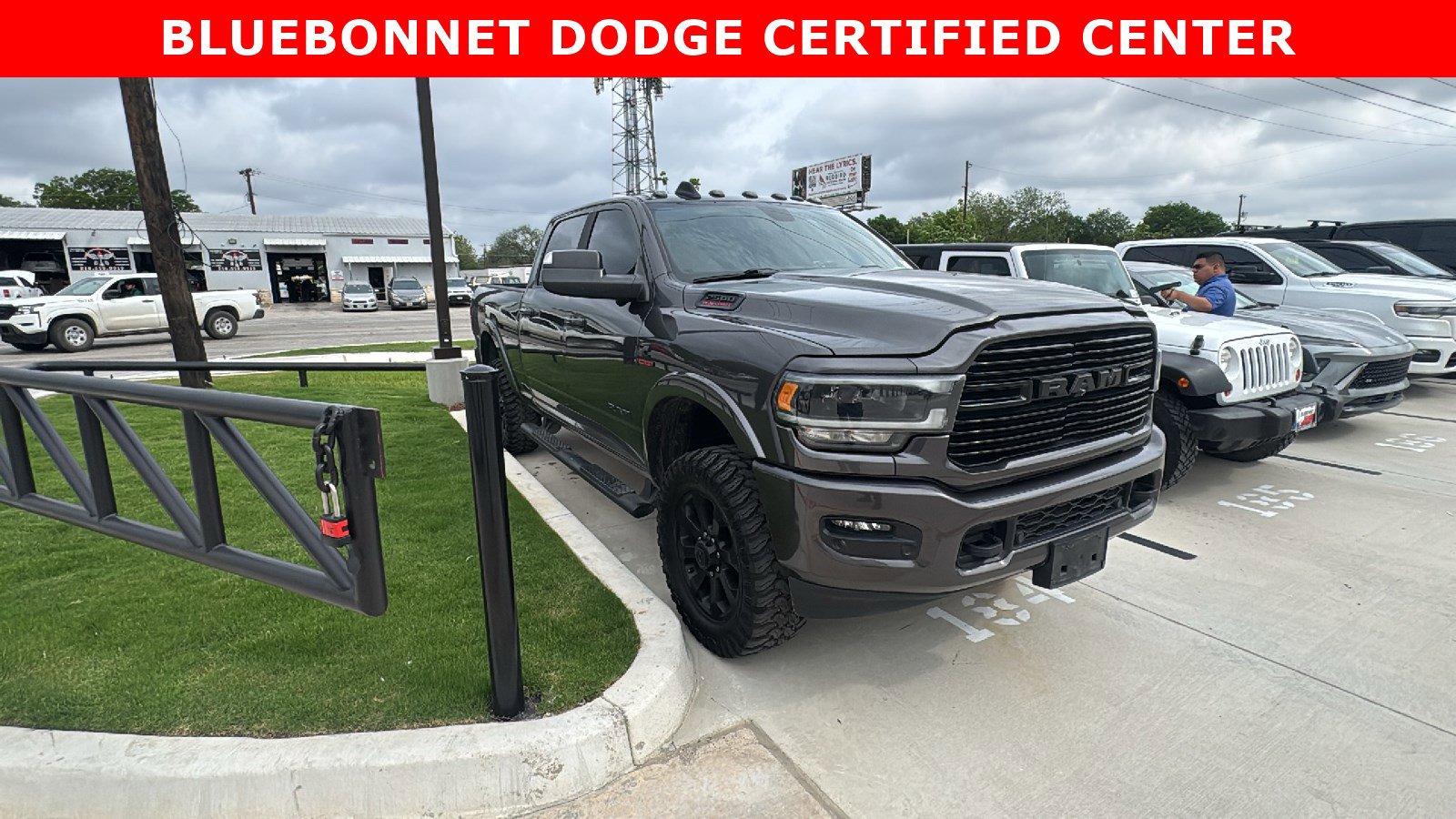 Used 2022 RAM 2500 Laramie w/ Night Edition image 3