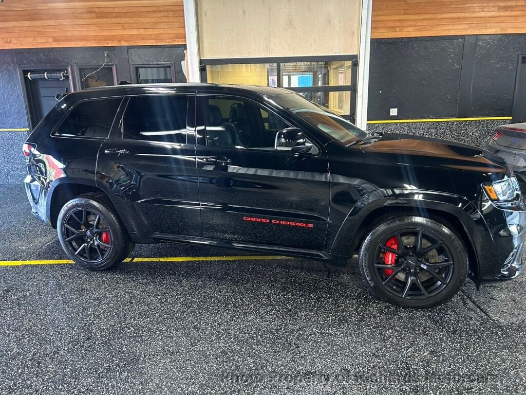 Used 2018 Jeep Grand Cherokee SRT AWD/4WD image 10