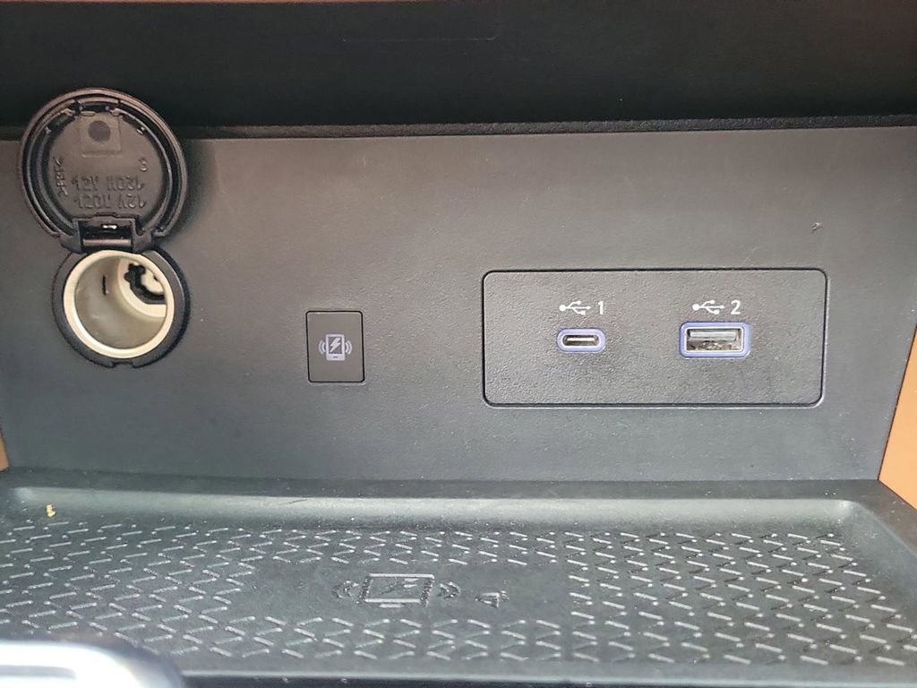 Used 2023 Nissan Pathfinder Platinum w/ Lighting Package (N93) image 28