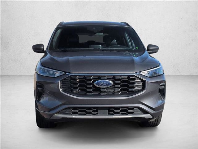 Used 2024 Ford Escape ST-Line image 2