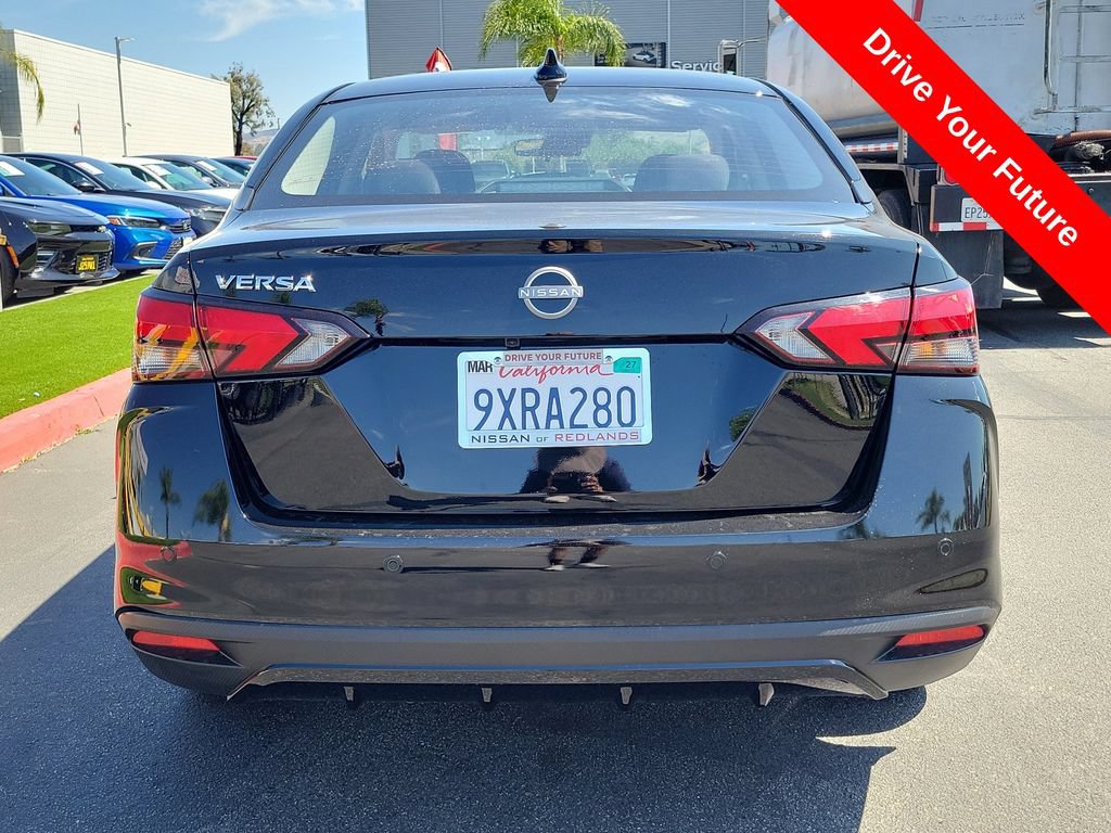 Used 2025 Nissan Versa SV w/ Trunk Package FWD image 31