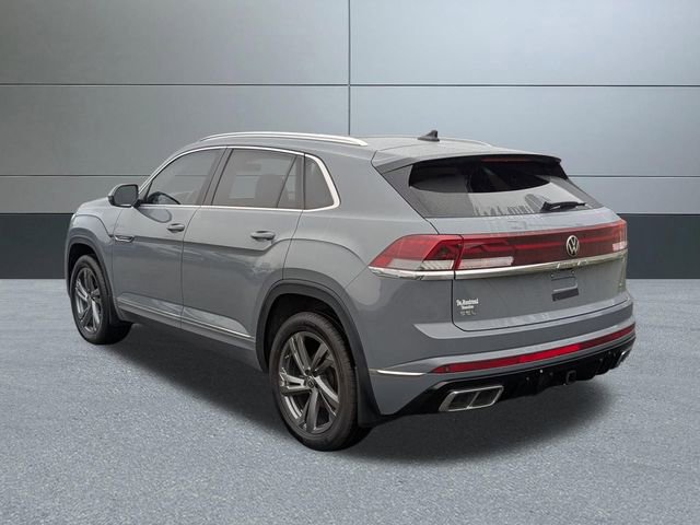 Used 2024 Volkswagen Atlas Cross Sport SEL R-Line AWD/4WD image 4