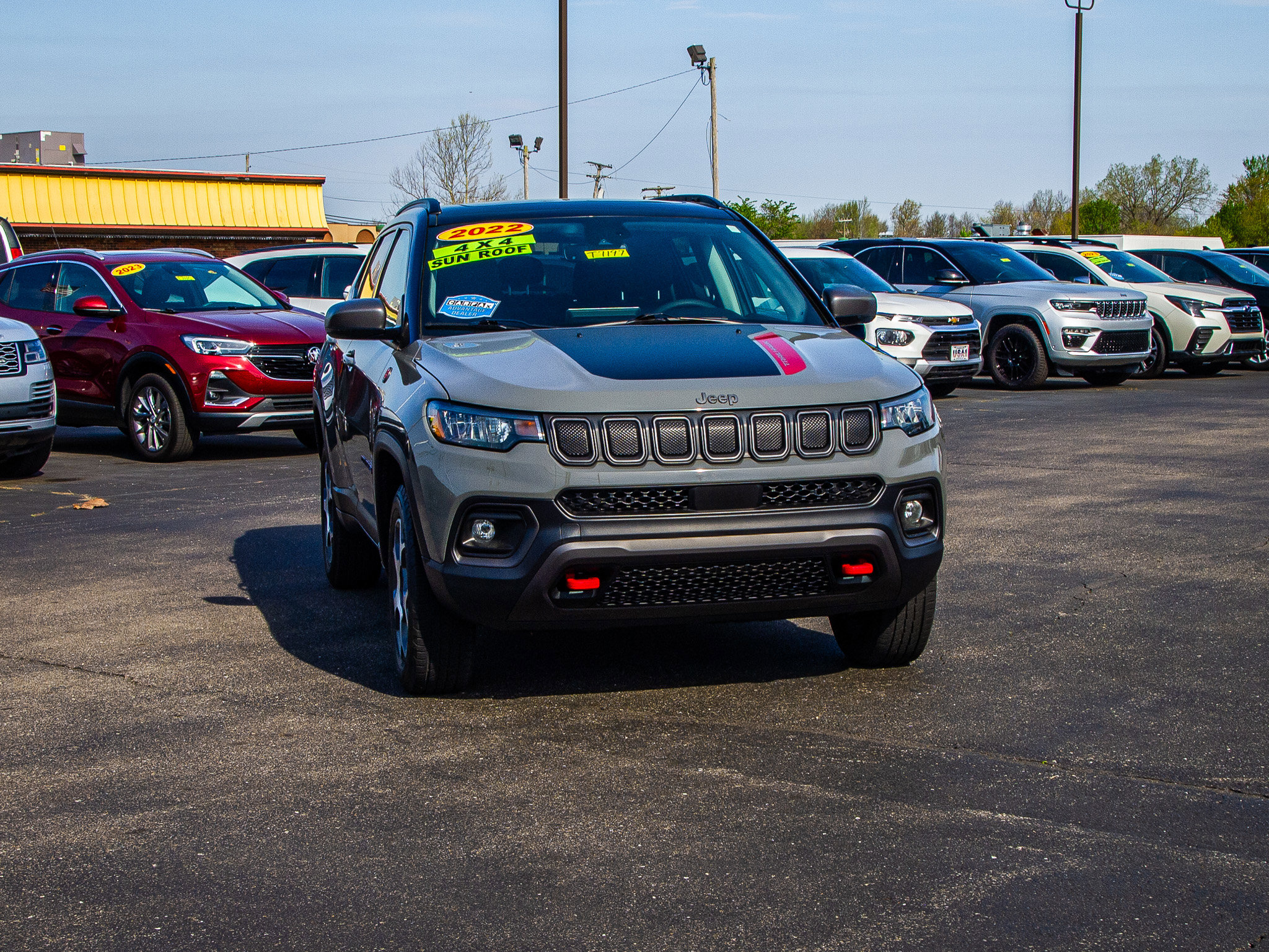 Used 2022 Jeep Compass Trailhawk w/ Sun and Sound Group image 10