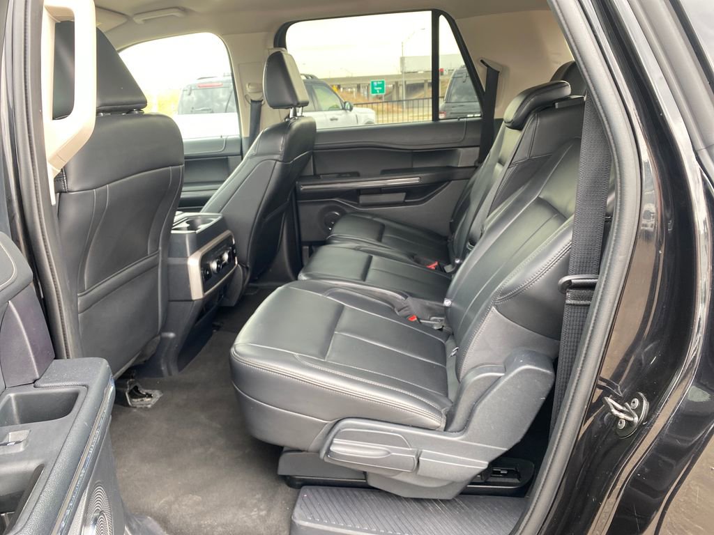 Used 2024 Ford Expedition Max XLT AWD/4WD image 29