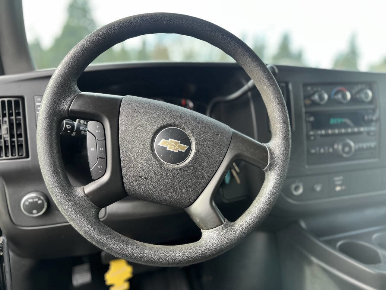 Used 2009 Chevrolet Express 3500 LS w/ Power Package image 16