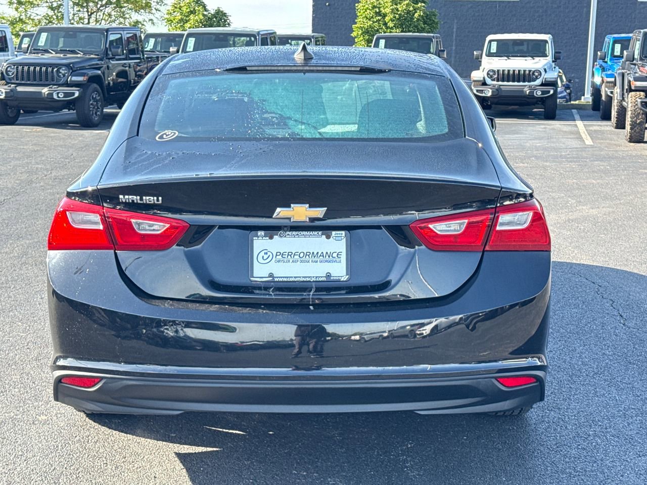 Used 2017 Chevrolet Malibu LS FWD image 4