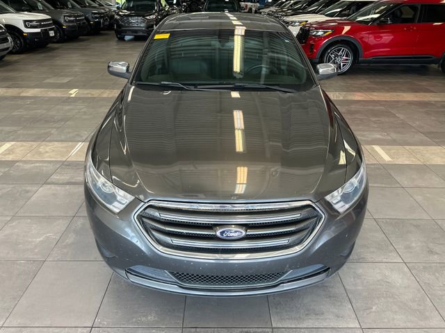 Used 2016 Ford Taurus Limited FWD image 17