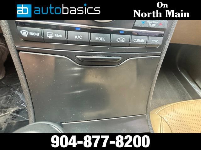 Used 2017 Hyundai Azera Limited FWD image 40
