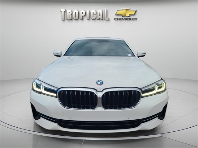 Used 2022 BMW 540i w/ Luxury Seating Package image 8