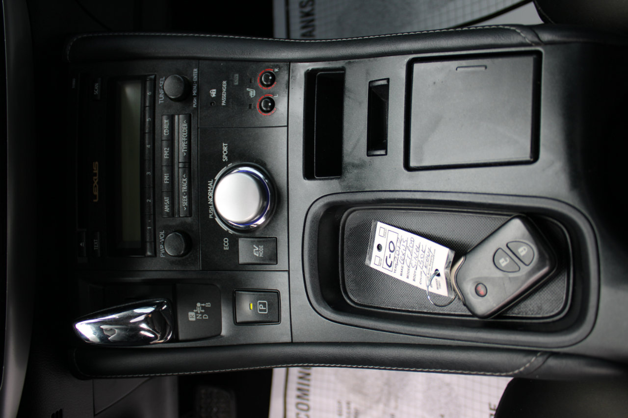 Used 2012 Lexus CT 200h Premium image 24