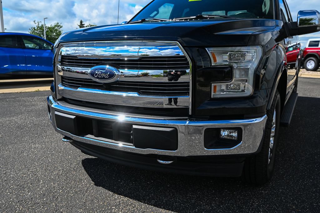 Used 2017 Ford F150 Lariat w/ Equipment Group 502A Luxury AWD/4WD image 11
