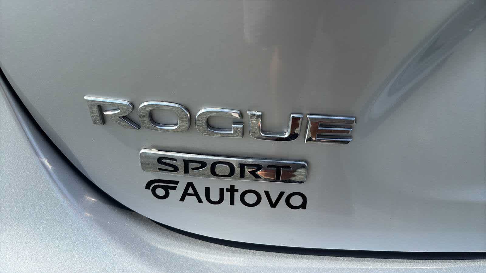 Used 2022 Nissan Rogue Sport S AWD/4WD image 30