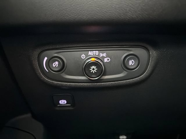 Used 2020 GMC Terrain Denali w/ LPO, Floor Liner Package FWD image 21