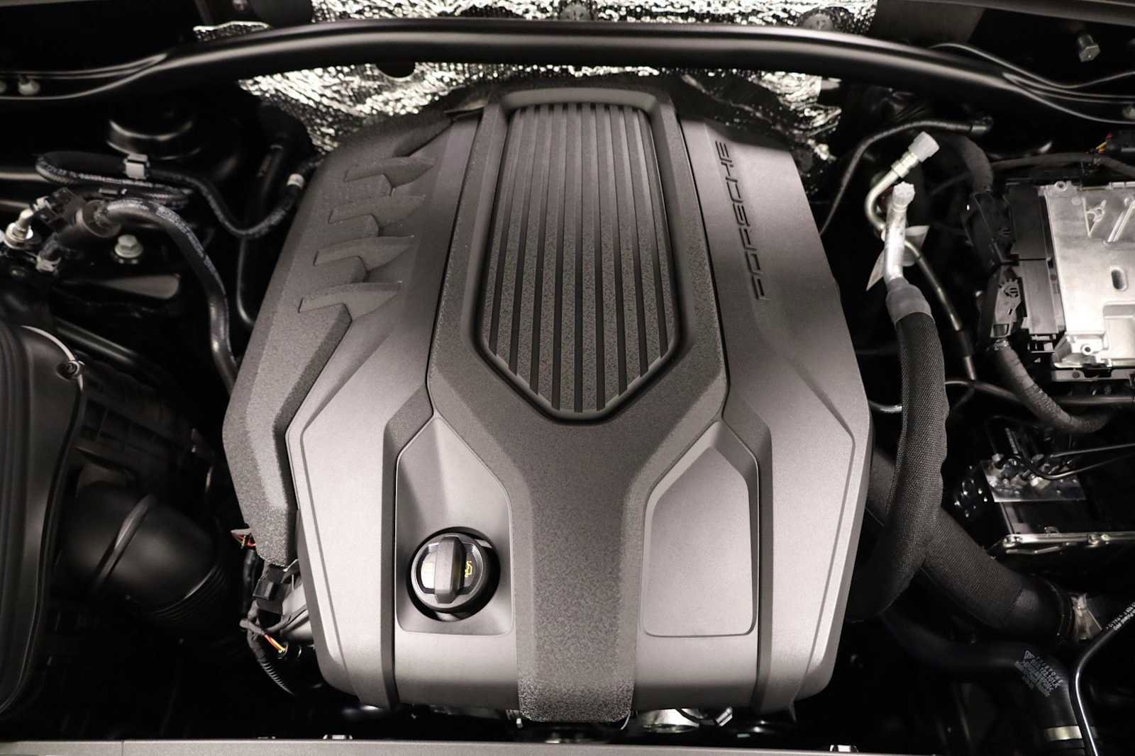 New 2026 Porsche Macan image 42