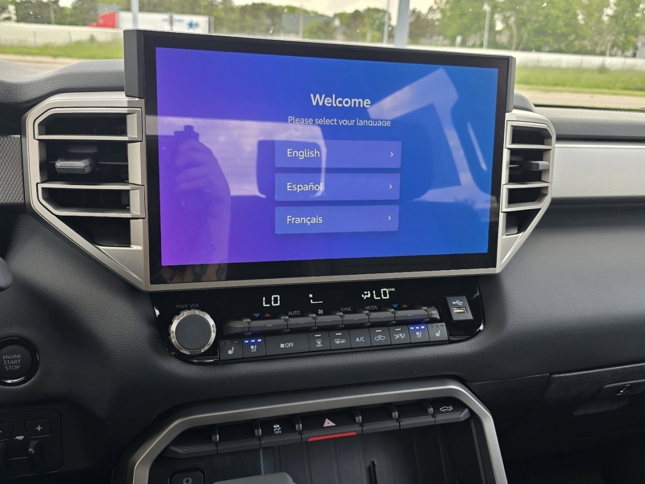 New 2026 Toyota Tundra Limited AWD/4WD image 27